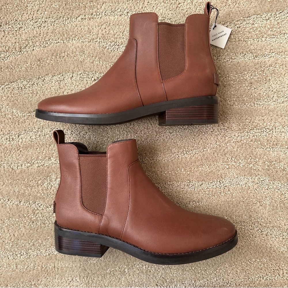 NEW COLE HAAN Nora Leather Ankle Chelsea Waterproof Boots Chestnut Brown Sz 9.5 - Picture 6 of 13